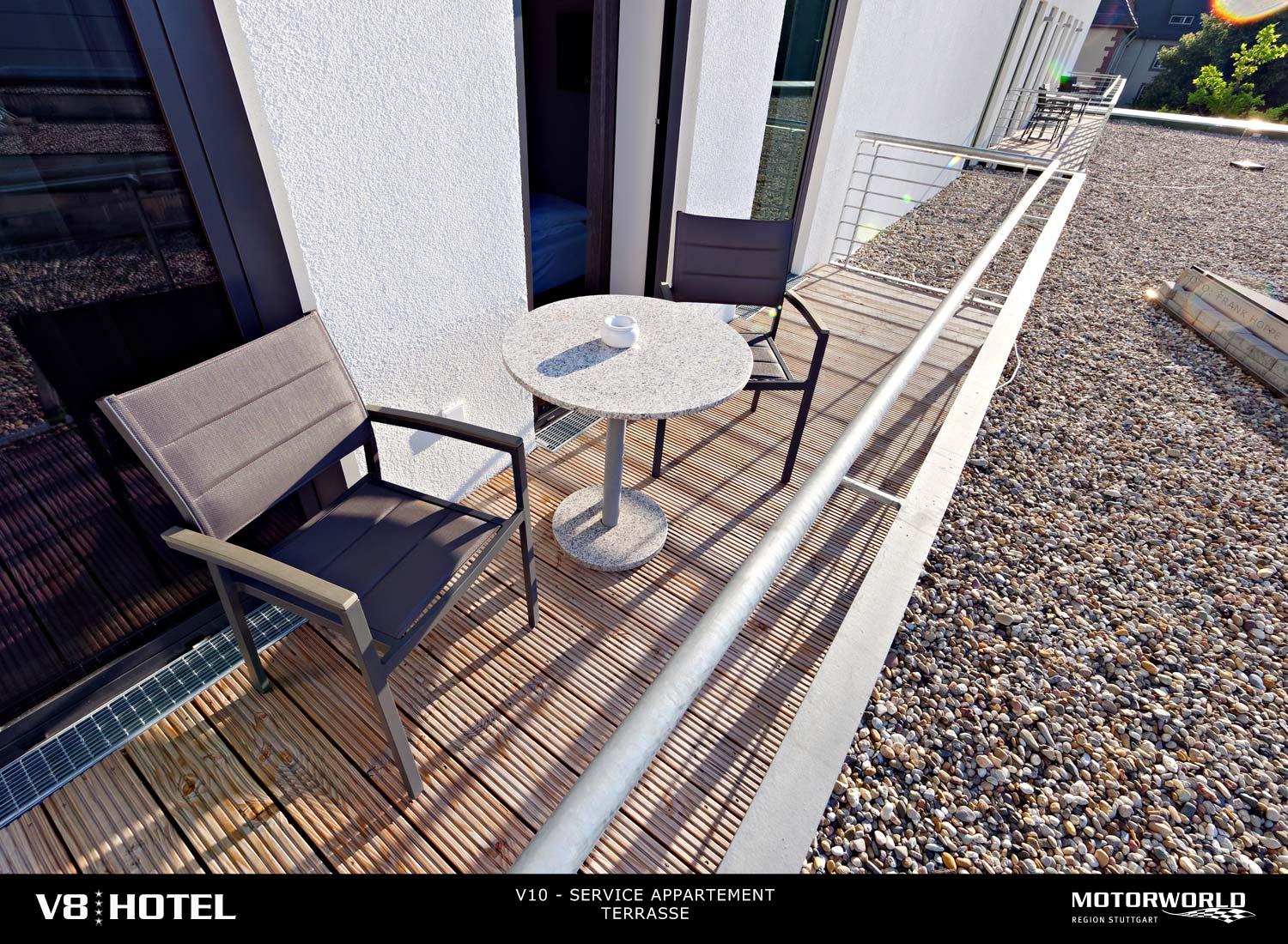 V8 Hotel Motorworld Region Stuttgart Бьоблинген Екстериор снимка