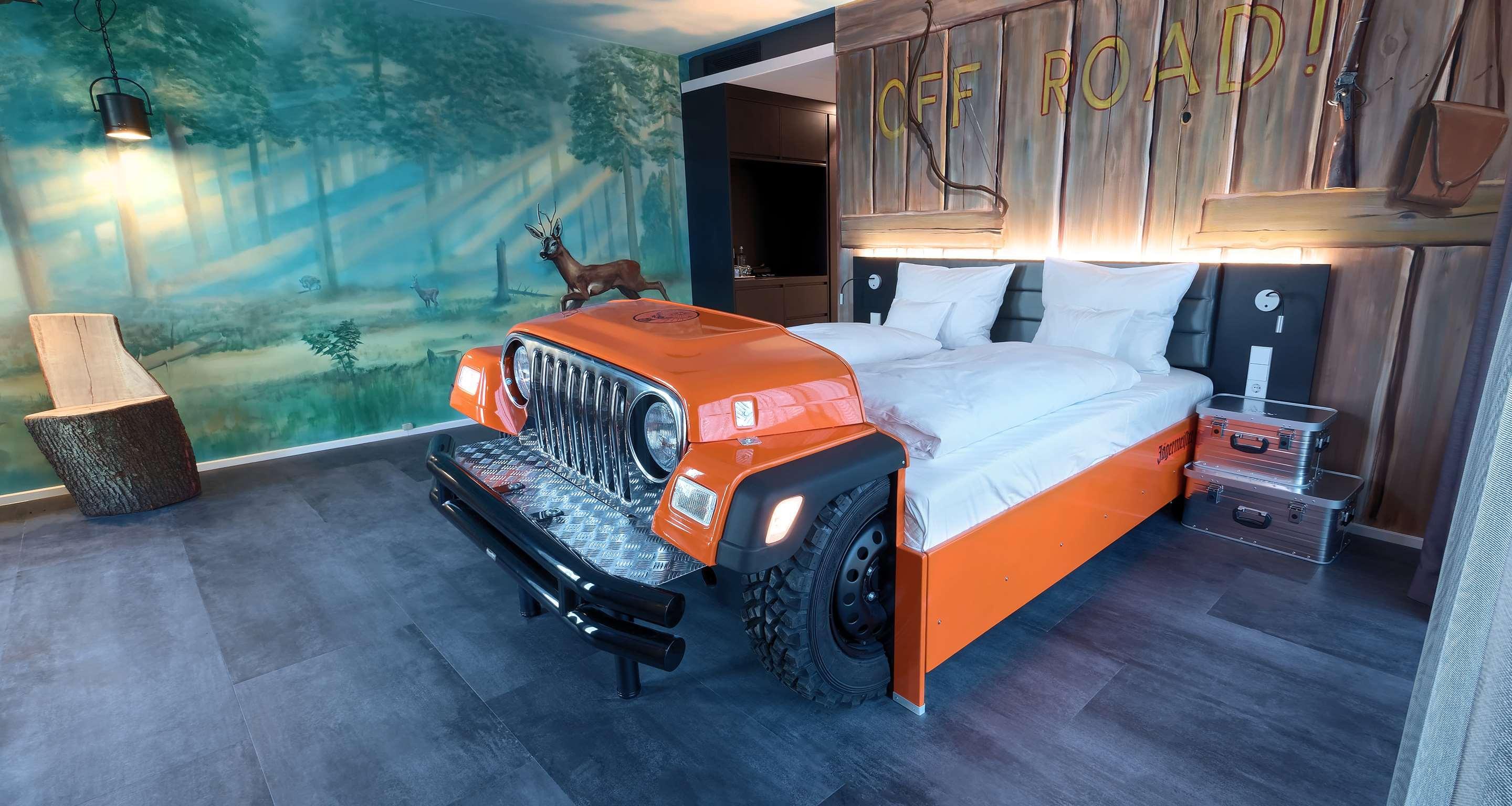 V8 Hotel Motorworld Region Stuttgart Бьоблинген Екстериор снимка